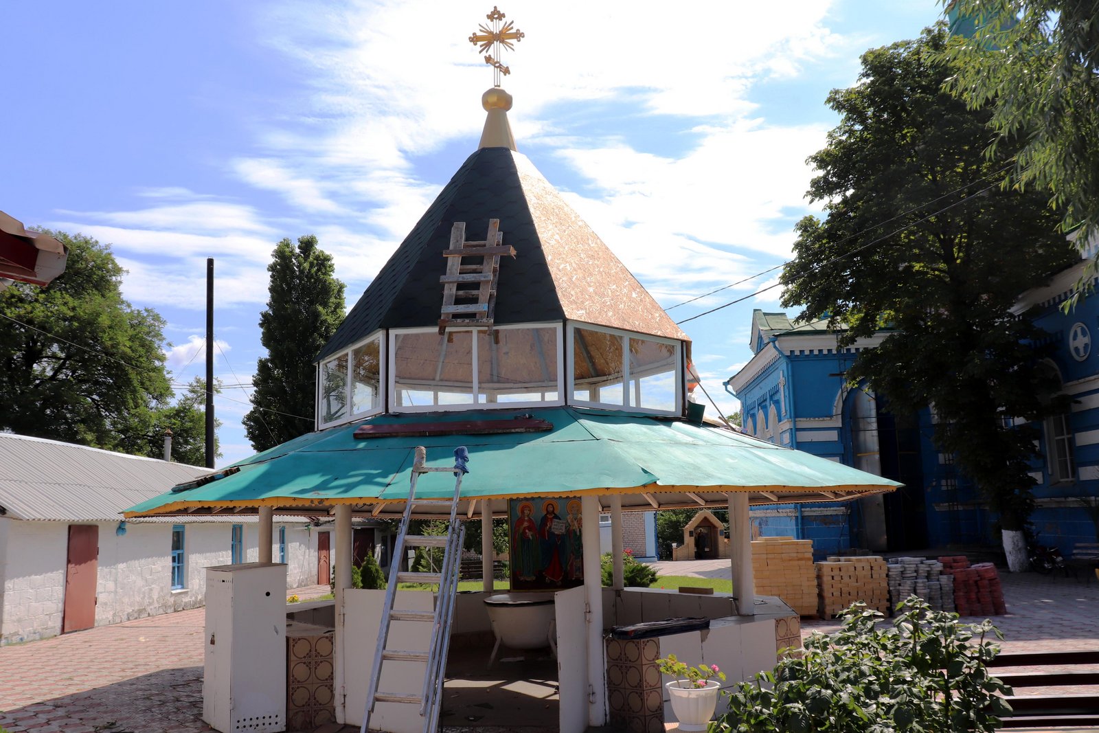 Реставрация водосвятной часовни. Июль 2019 года